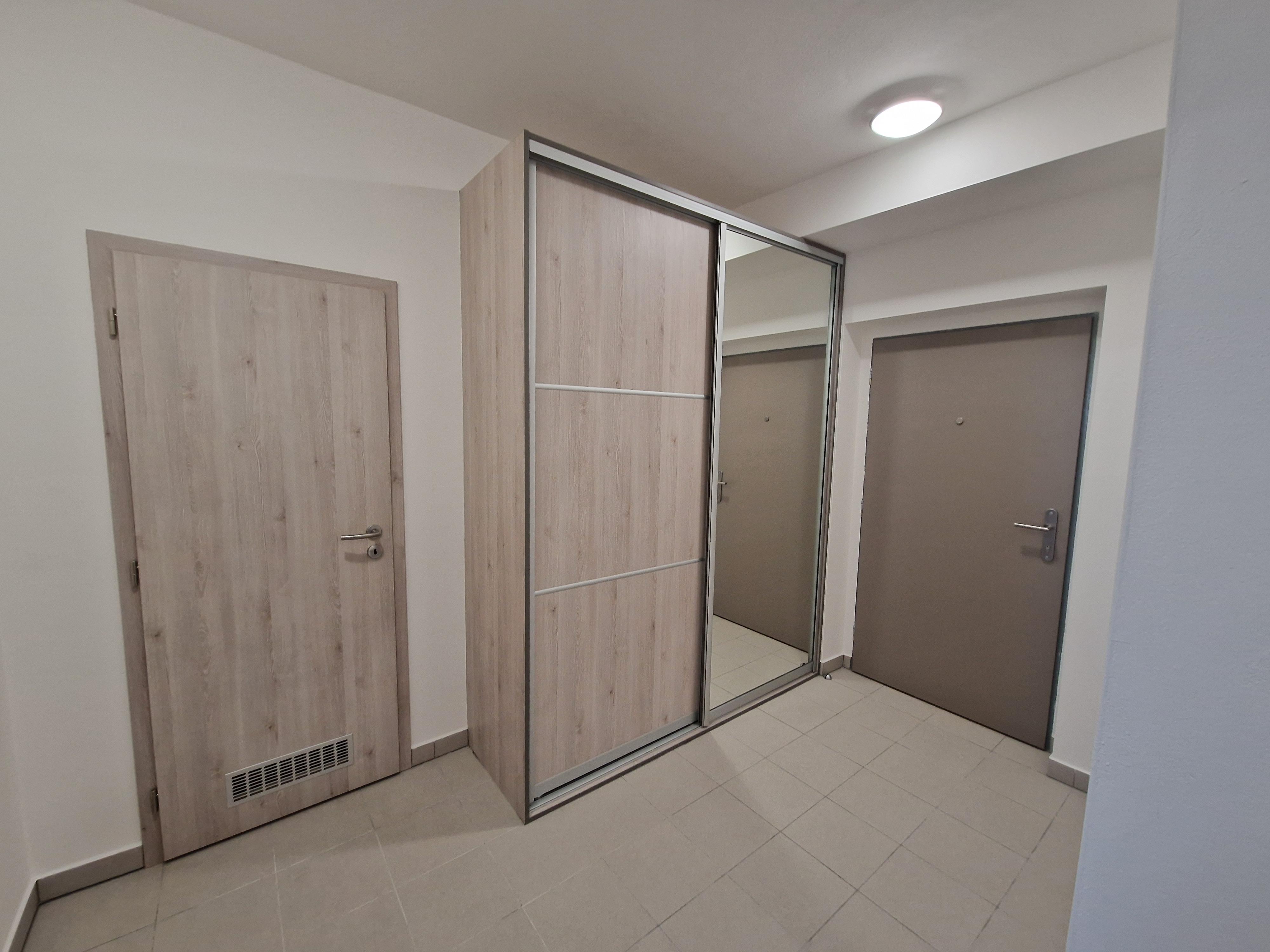 2kk Byt č. 7, Zelené náměstí č.p. 3115 - Image# 1